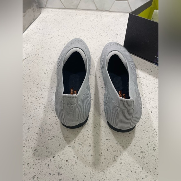 Bernie Mev Womans NIKKI Comfort SlipOns Sz 7.5 Knit Ballet Flats Light Gray NEW - Picture 9 of 12